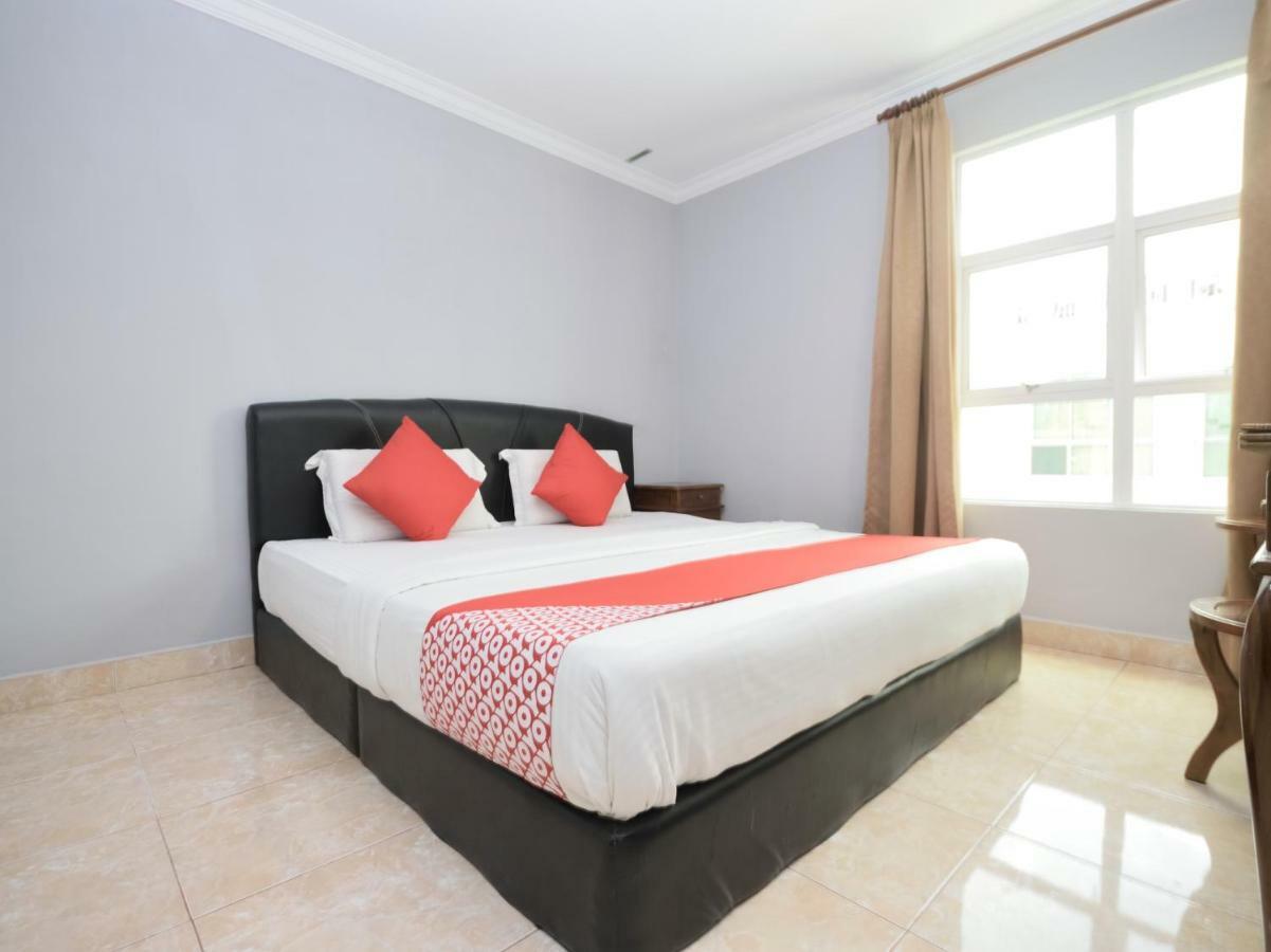 Oyo 892 Hotel Grand Nadia Labuan Zewnętrze zdjęcie