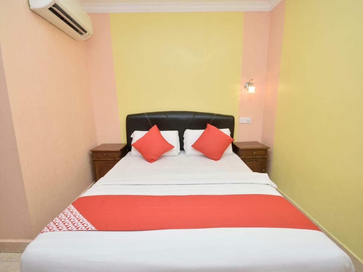 Oyo 892 Hotel Grand Nadia Labuan Zewnętrze zdjęcie